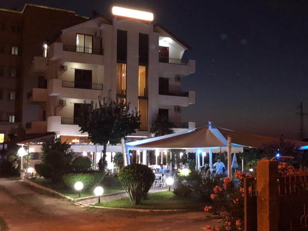 Hotel President غوليم المظهر الخارجي الصورة